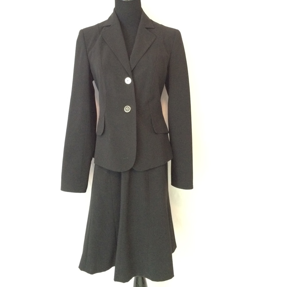 Calvin Klein Black Business stretch Skirt Suit